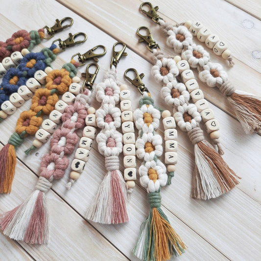 Macrame Flower Keychain With Name, Personalized Gifts, Mom Gift, Boho Keychain, High-quality Cotton Cord